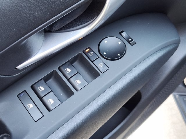 2027 Hyundai SANTA CRUZ SEL Activity