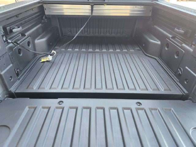 2027 Hyundai SANTA CRUZ SEL Activity