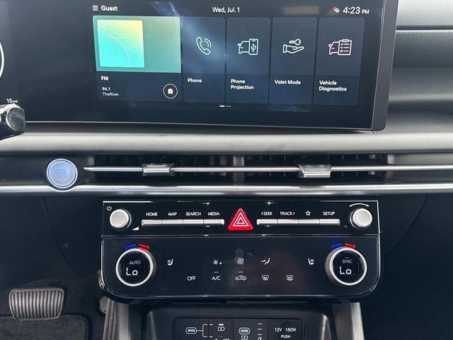 2026 Hyundai SANTA CRUZ SEL Activity