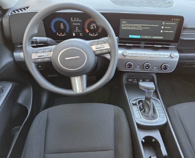 2027 Hyundai KONA SE