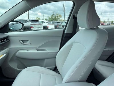 2026 Hyundai KONA SE