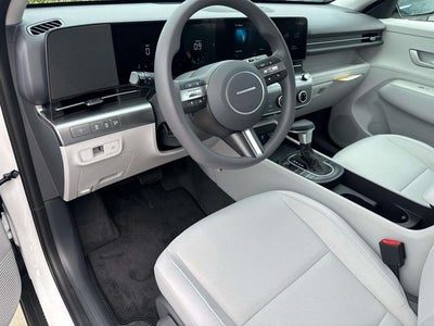 2026 Hyundai KONA SE