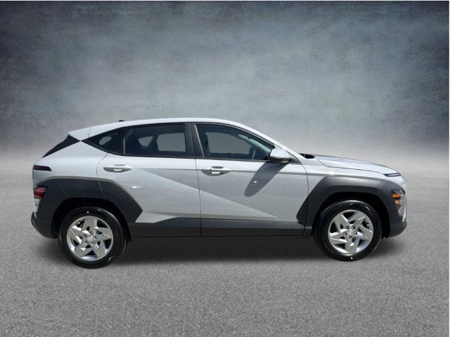 2027 Hyundai KONA SE