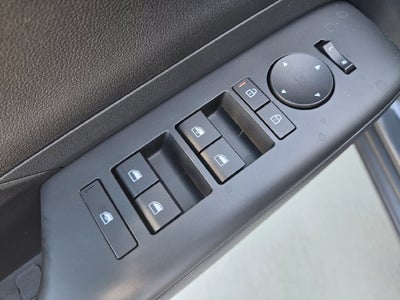 2027 Hyundai KONA SE
