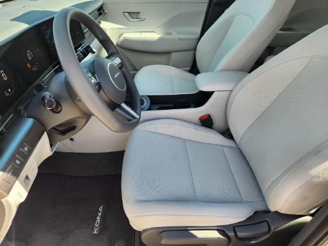 2027 Hyundai KONA SE