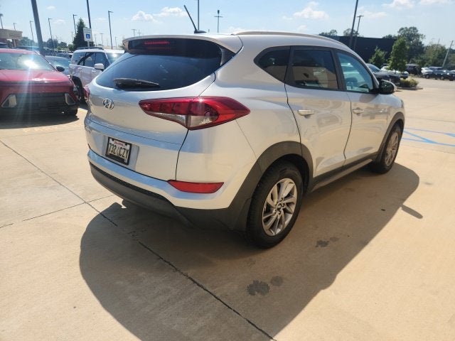 2016 Hyundai TUCSON SE