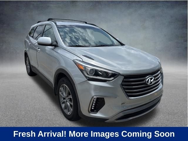 2019 Hyundai Santa Fe SE XL FWD's photo