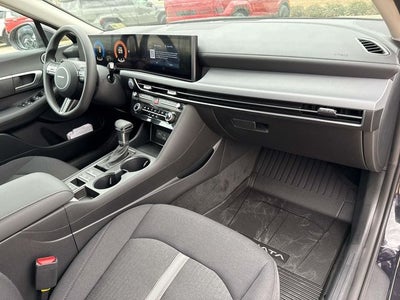 2026 Hyundai SONATA SE