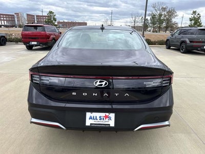 2026 Hyundai SONATA SE