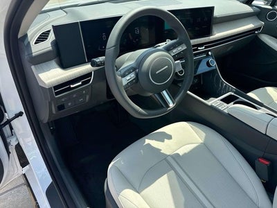 2026 Hyundai SONATA HYBRID SEL