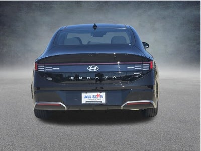 2026 Hyundai SONATA HYBRID SEL