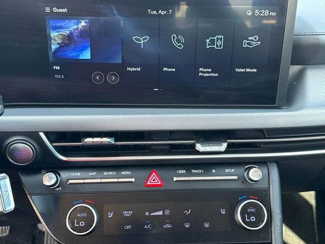 2025 Hyundai SONATA HYBRID SEL