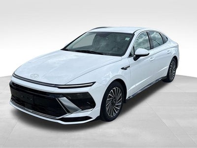 2025 Hyundai SONATA HYBRID SEL
