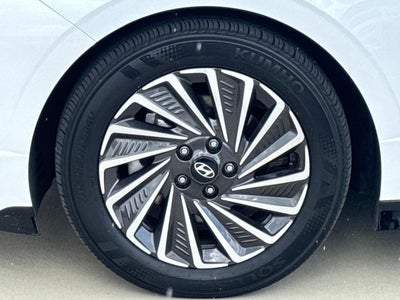 2025 Hyundai SONATA HYBRID SEL