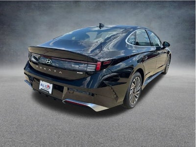 2026 Hyundai SONATA HYBRID SEL