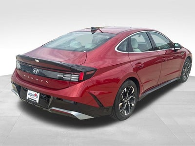 2025 Hyundai SONATA SEL