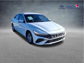 2024 Hyundai ELANTRA SE