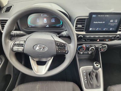 2023 Hyundai VENUE SE