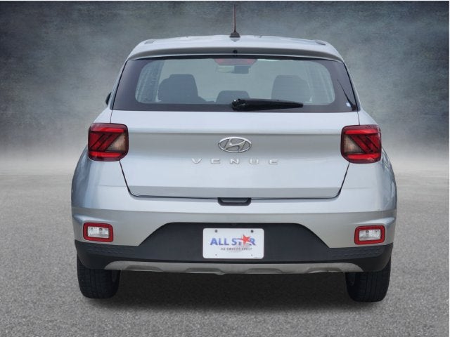 2023 Hyundai VENUE SE