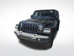 2022 Jeep Wrangler Unlimited Sahara Altitude 4x4