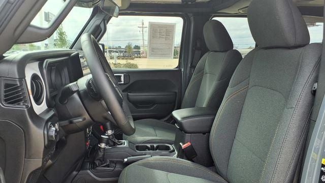 2025 Jeep Wrangler 4-Door Willys 4x4