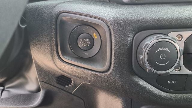 2025 Jeep Wrangler 4-Door Willys 4x4