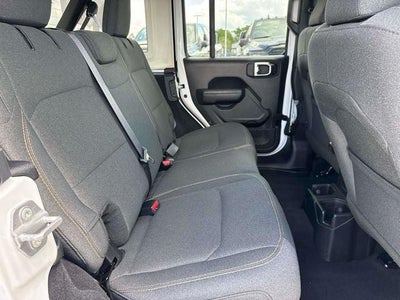 2025 Jeep Wrangler 4-Door Summit 4x4