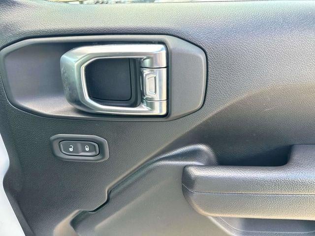 2025 Jeep Wrangler 4-Door Summit 4x4