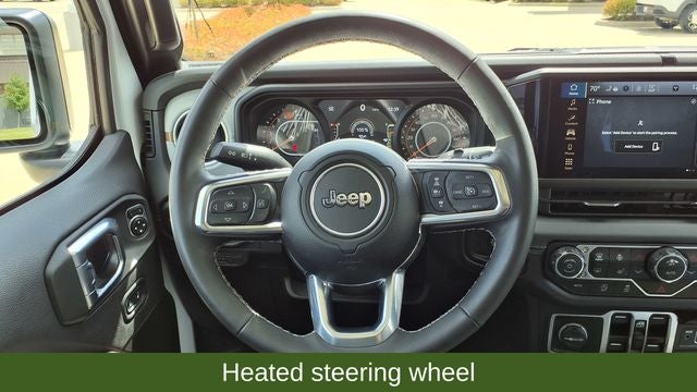 2025 Jeep Wrangler 4-Door Sahara 4x4