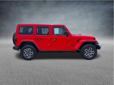 2025 Jeep Wrangler 4-Door Sahara 4x4