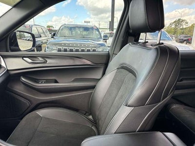 2025 Jeep Grand Cherokee L Altitude X 4x2