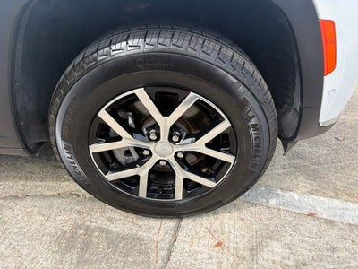 2025 Jeep Grand Cherokee L Limited 4x2