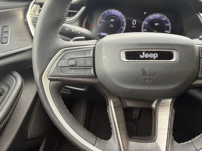 2025 Jeep Grand Cherokee L Limited 4x2