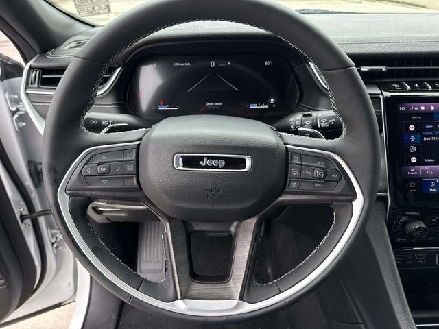 2025 Jeep Grand Cherokee L Limited 4x4