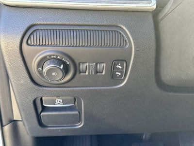 2024 Jeep Wagoneer L Series II 4x2