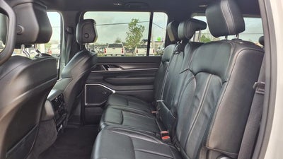 2024 Jeep Wagoneer Series II 4x2