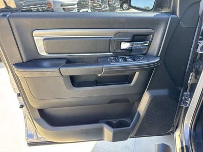 2023 RAM 1500 Classic Warlock Crew Cab 4x4 5'7' Box