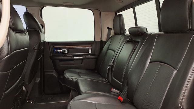 2018 RAM 1500 Laramie Crew Cab 4x4 5'7' Box