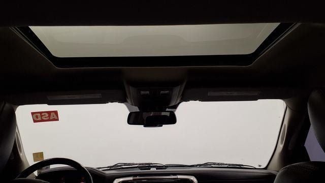 2018 RAM 1500 Laramie Crew Cab 4x4 5'7' Box