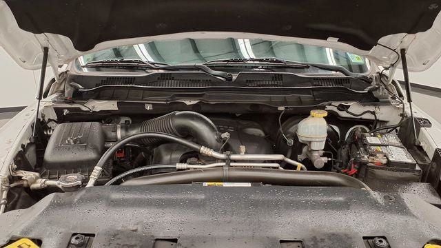 2018 RAM 1500 Laramie Crew Cab 4x4 5'7' Box