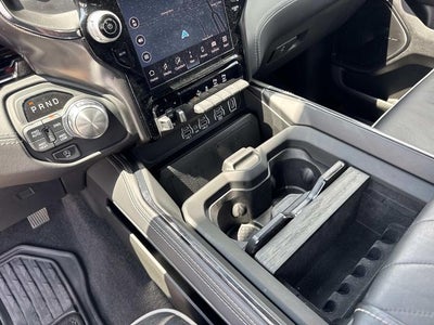 2025 RAM 1500 Limited Crew Cab 4x4 5'7' Box