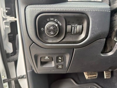 2024 RAM 1500 Limited Crew Cab 4x4 5'7' Box