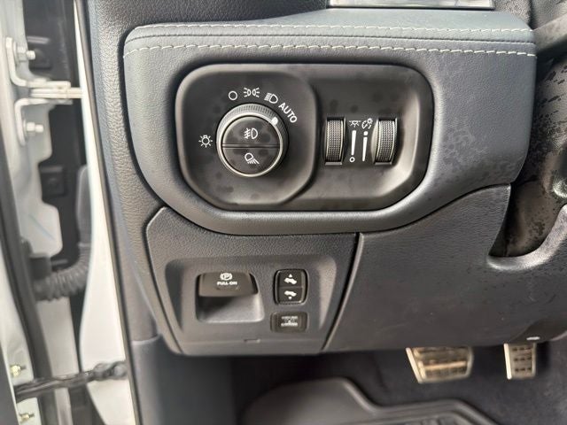 2024 RAM 1500 Limited Crew Cab 4x4 5'7' Box