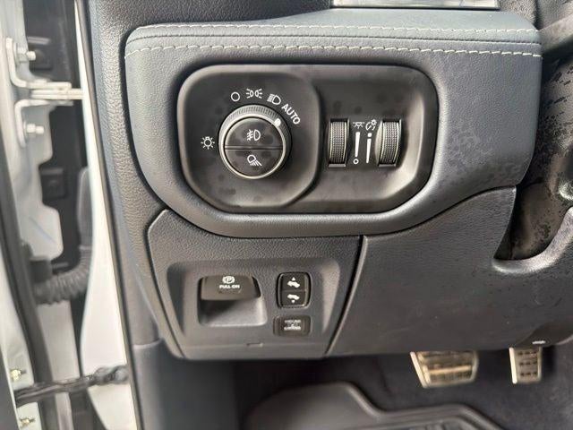 2024 RAM 1500 Limited Crew Cab 4x4 5'7' Box