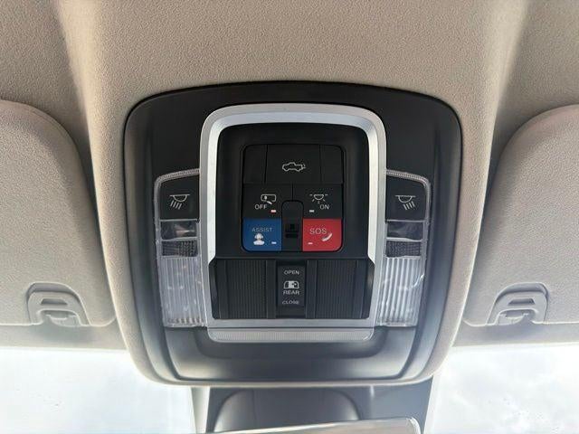 2024 RAM 1500 Limited Crew Cab 4x4 5'7' Box