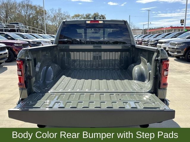 2026 RAM 1500 Laramie Crew Cab 4x4 5'7' Box