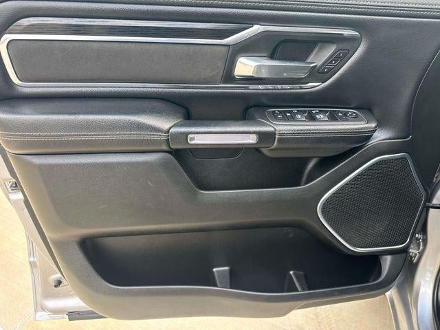 2024 RAM 1500 Laramie Crew Cab 4x4 5'7' Box
