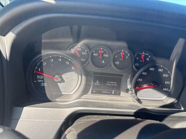 2022 Chevrolet Silverado 1500 2WD Crew Cab Short Bed Custom