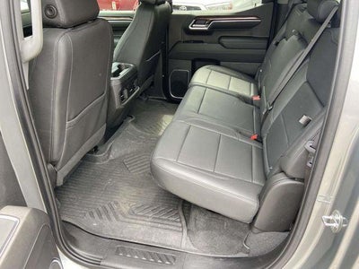 2023 Chevrolet Silverado 1500 4WD Crew Cab Short Bed RST