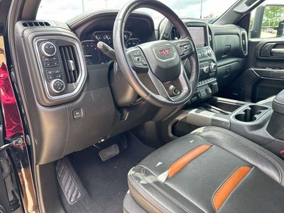 2022 GMC Sierra 2500HD 4WD Crew Cab Standard Bed AT4